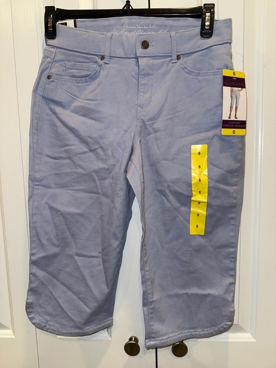 Gloria Vanderbilt Pants - Gloria Vanderbilt Pale Blue Capri Pants
